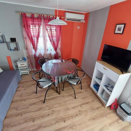 Apartman Sunce Murter Exterior foto